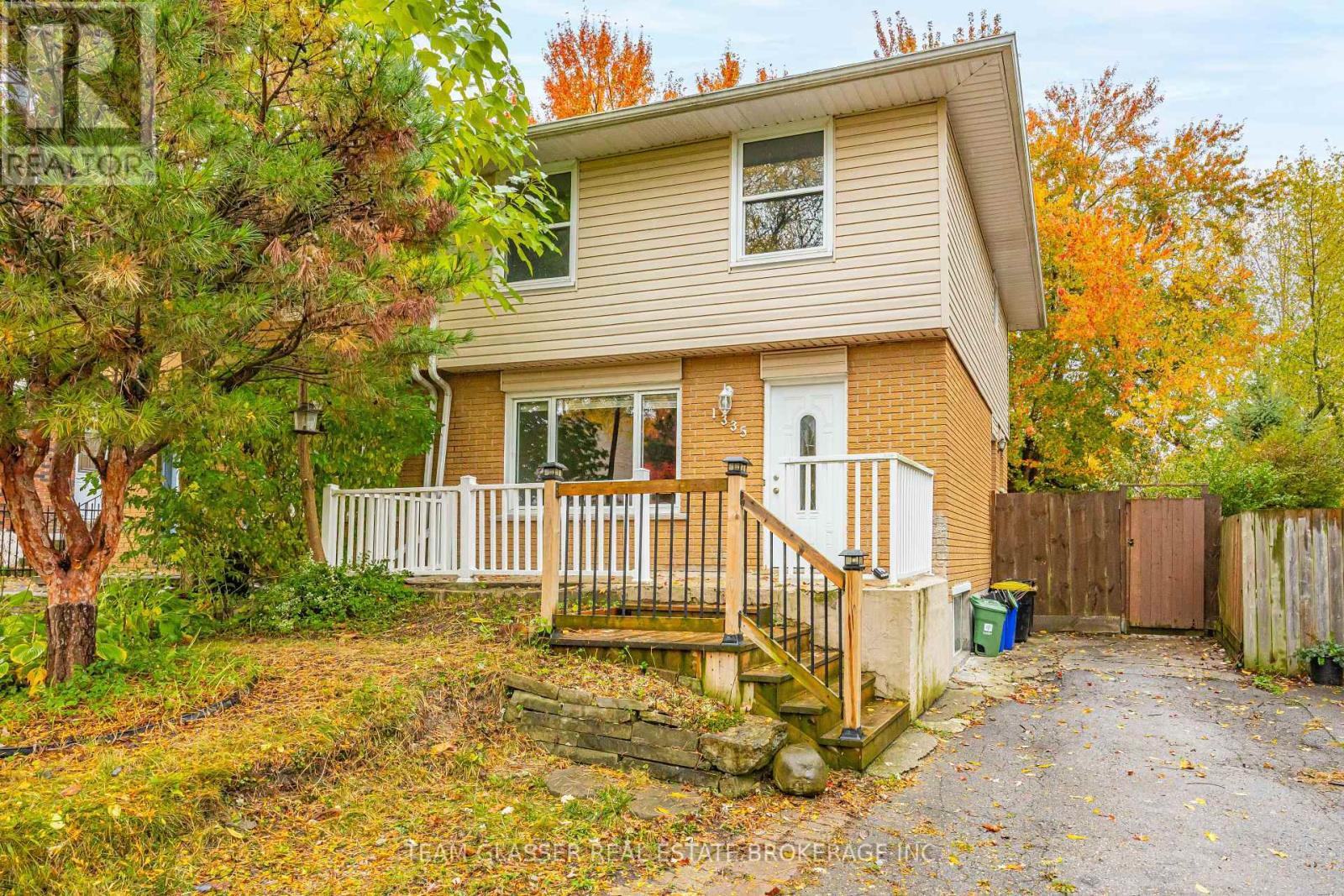 1335 Limberlost Rd, London, ON N6G 2W4