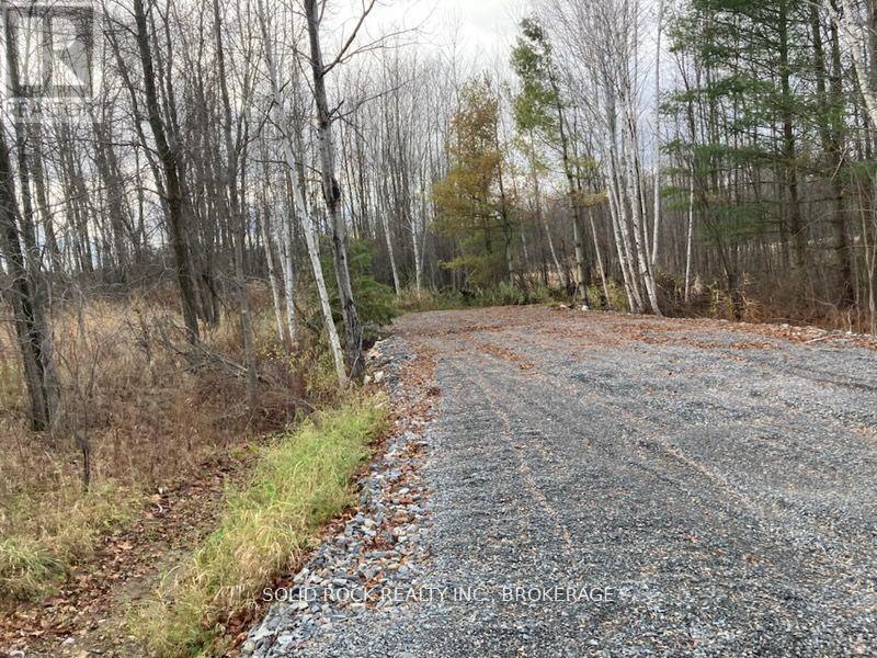 106 Perth St, Rideau Lakes, ON K0G 1E0