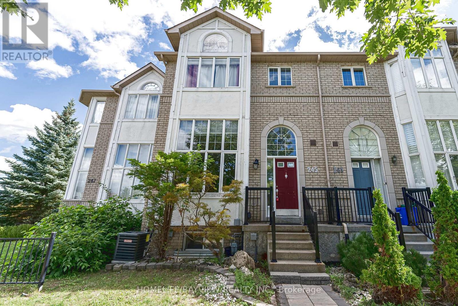 245 Shirley Dr, Richmond Hill, ON L4S 1T9