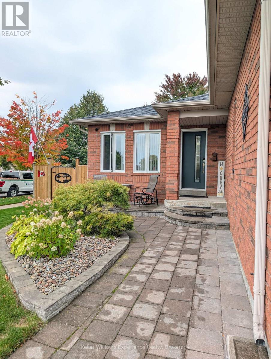 66 Coleman Dr, Barrie Edgehill Drive, ON L4N 0N9