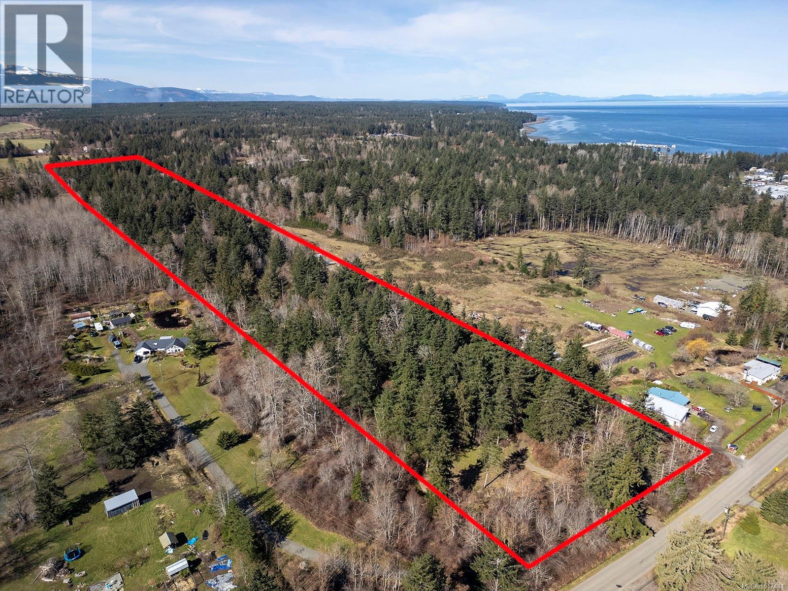 Little River Road, Comox, BC V9M 4C5