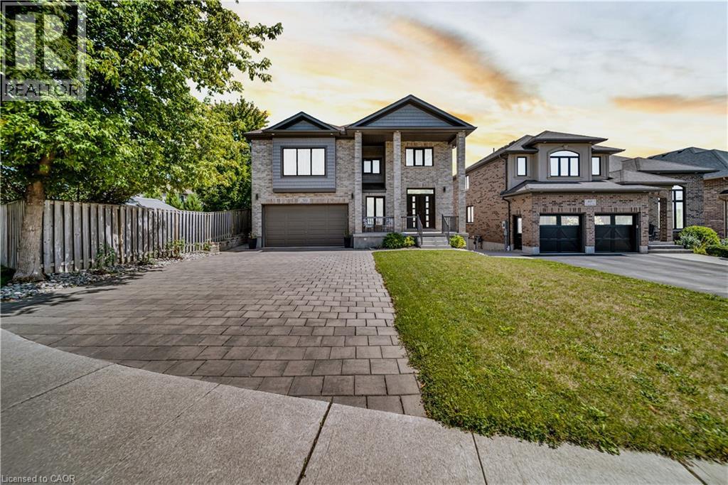 50 Horseshoe Cres, Woolwich, ON N0B 1M0