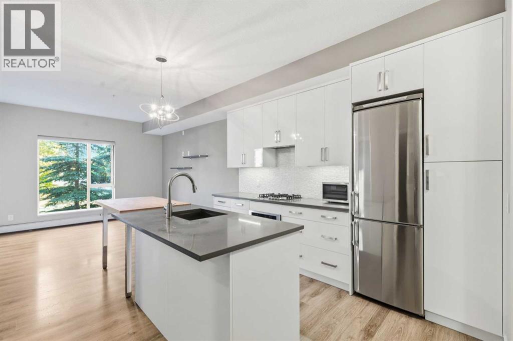 1521 26 Avenue Sw Unit 209, Calgary, AB T2T 1C4