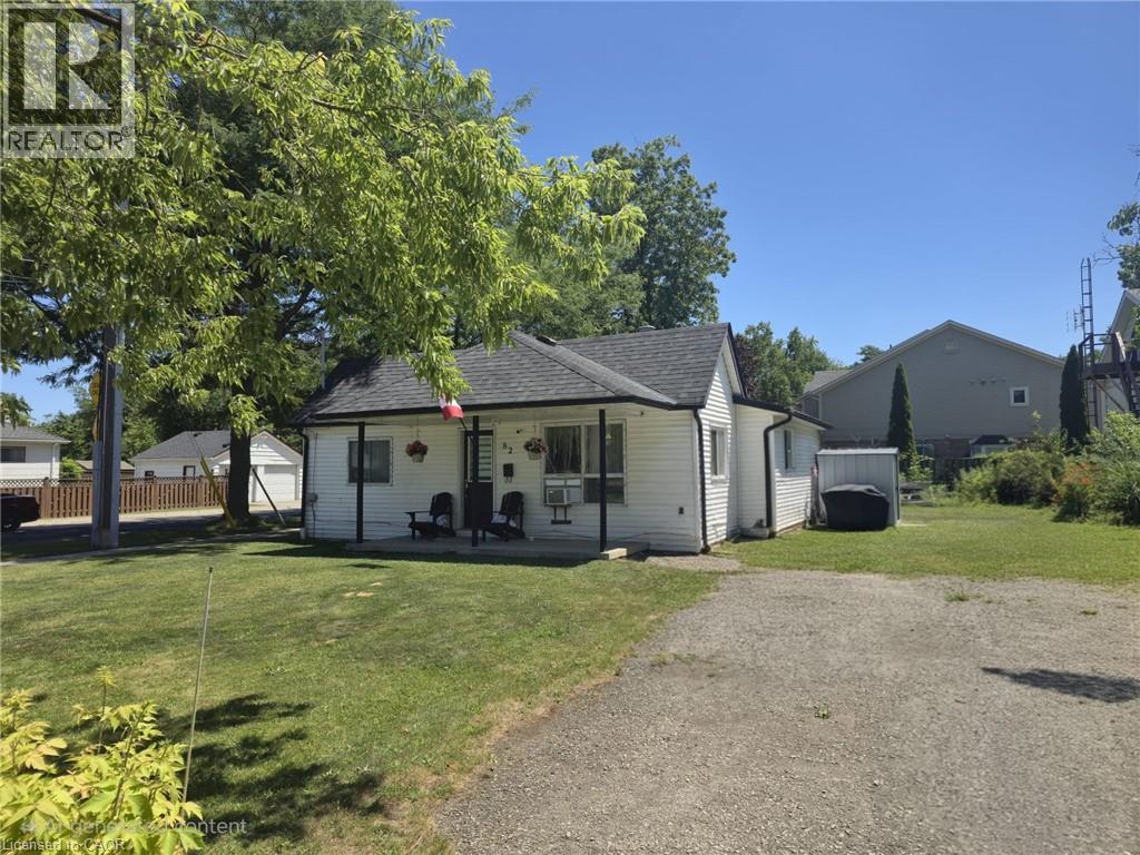 82 Teal Ave, Stoney Creek, ON L8E 3B2