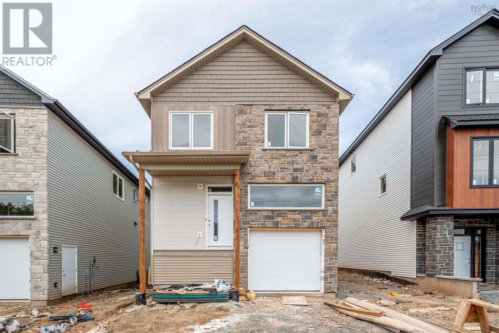 17 Pearlgarden Close, Dartmouth, NS B2X 0C3