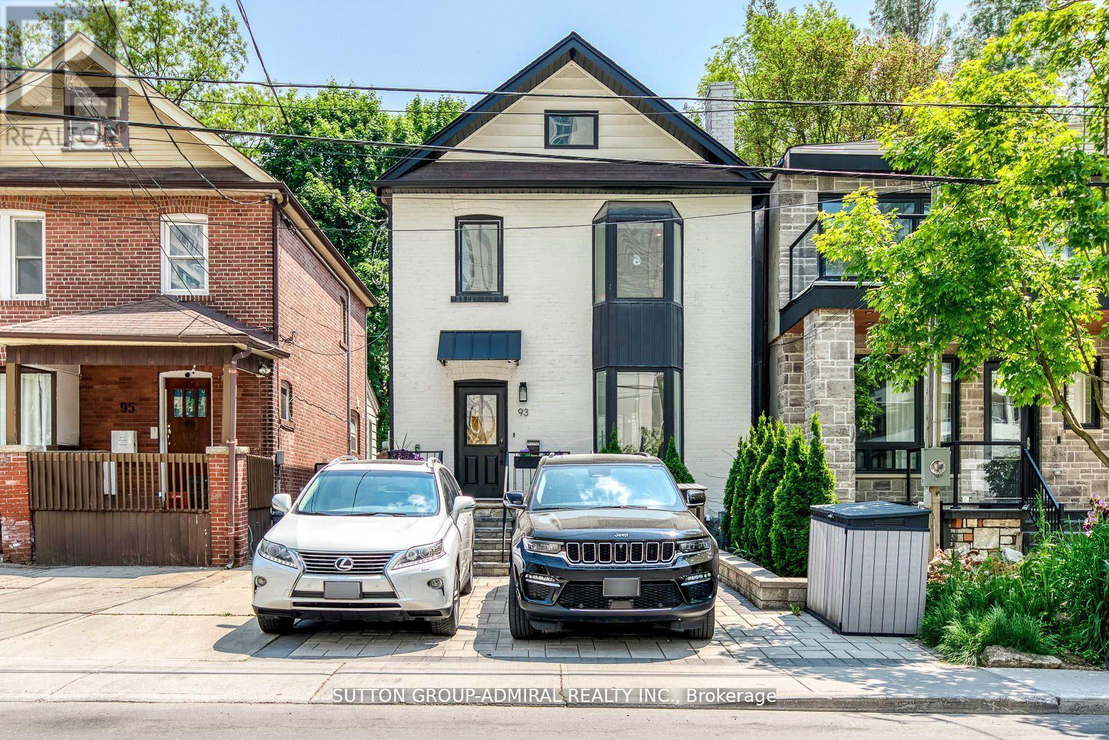 93 Soudan Ave, Toronto, ON M4S 1V5