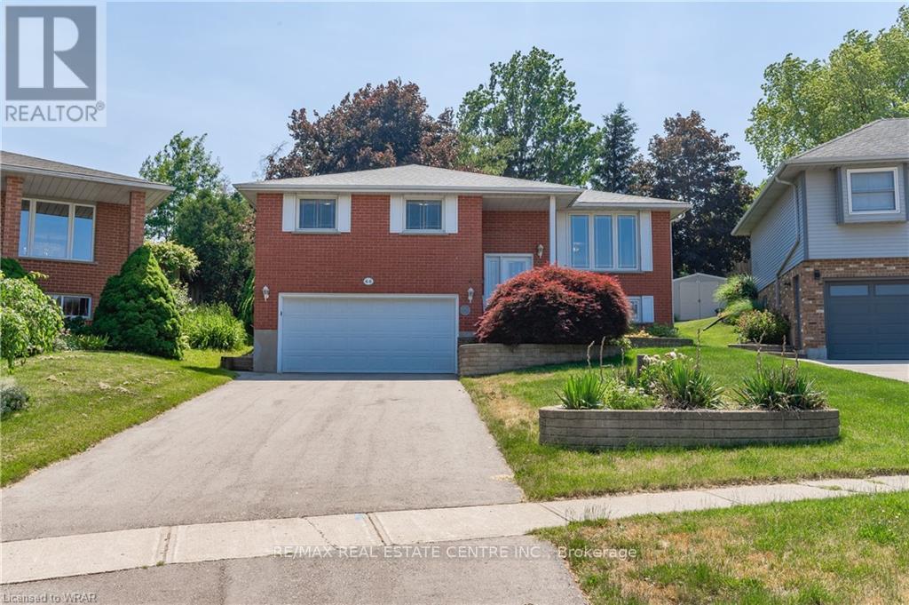 66 Hodgins Cres, Woodstock, ON N4V 1A8