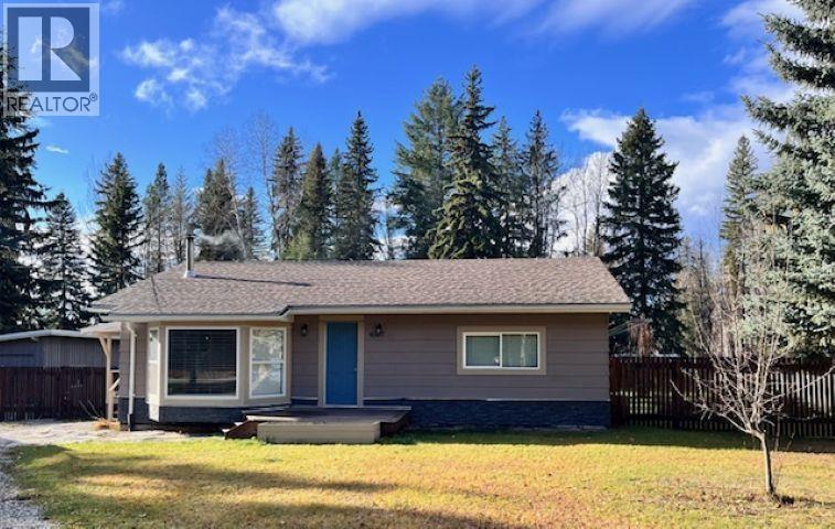4007 Aird Rd, Quesnel, BC V2J 6V8