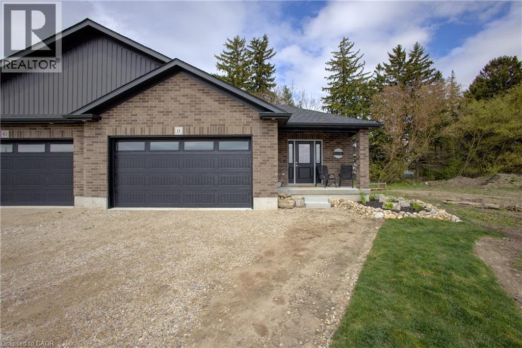 11 Malcolm Cres, Listowel, ON N4W 3X8