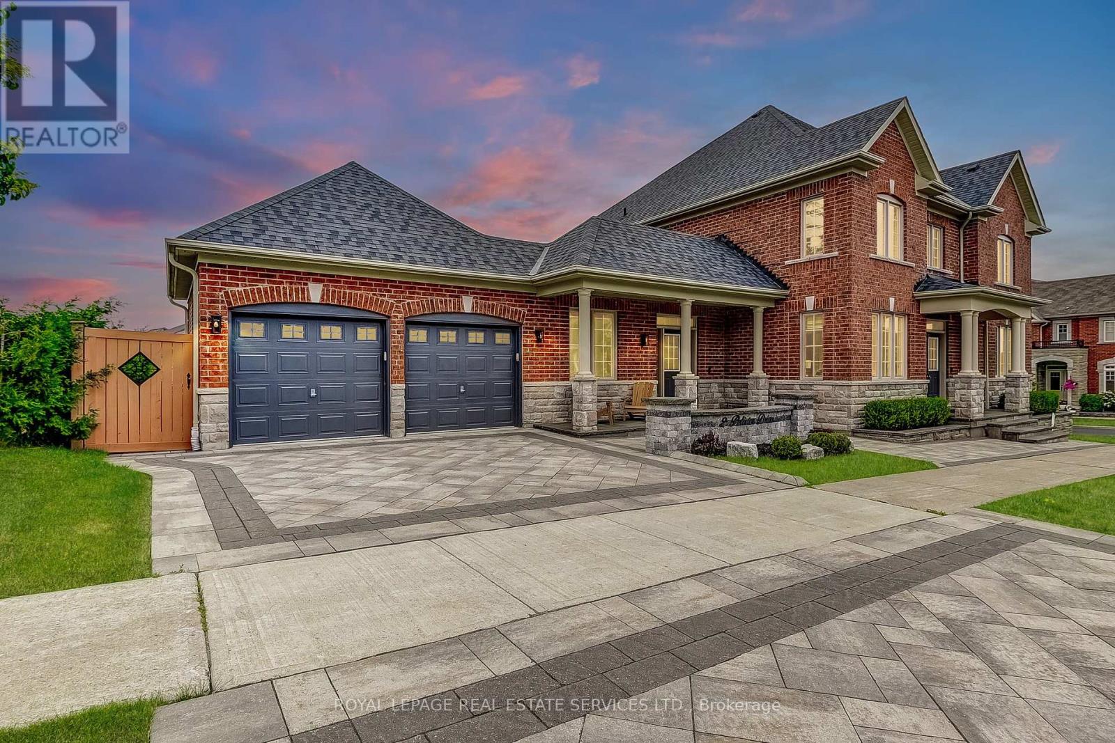 2 Pelister Dr, Markham, ON L6E 0M6