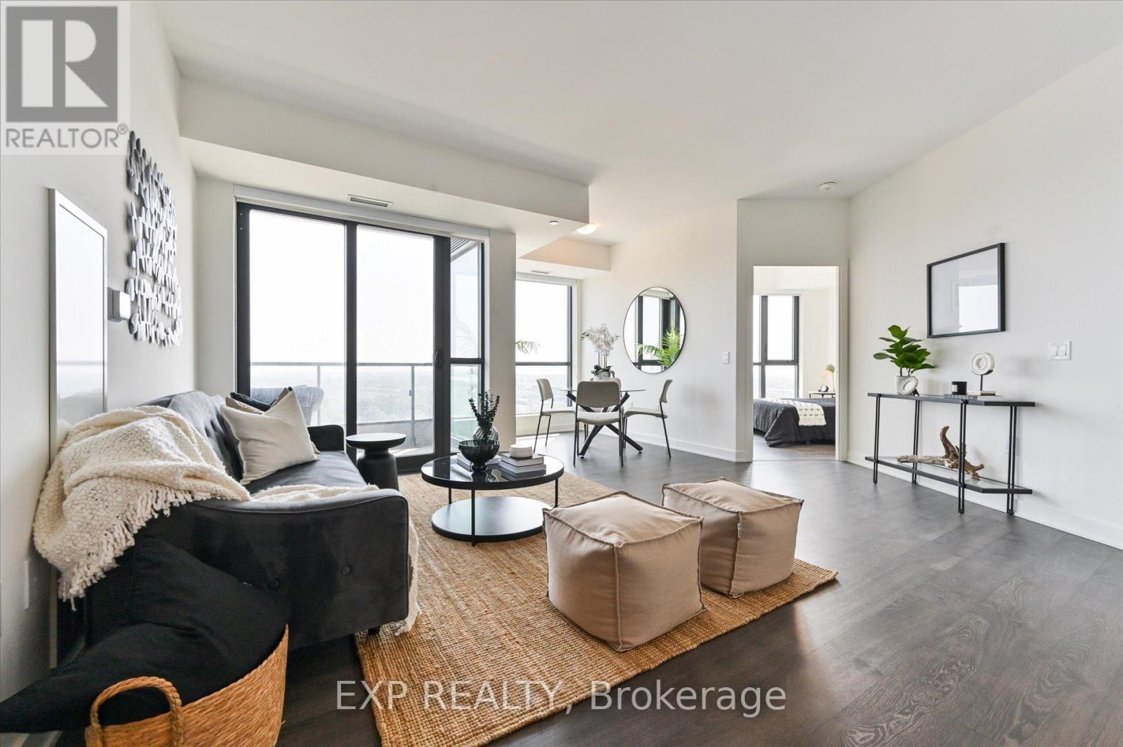 1006 120 Eagle Rock Way, Vaughan Maple, ON L6A 5C2