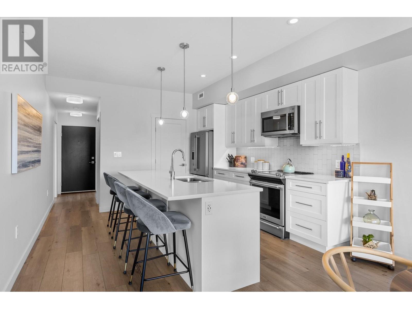 3630 Mission Springs Drive Unit 506, Kelowna, BC V1W 0B2