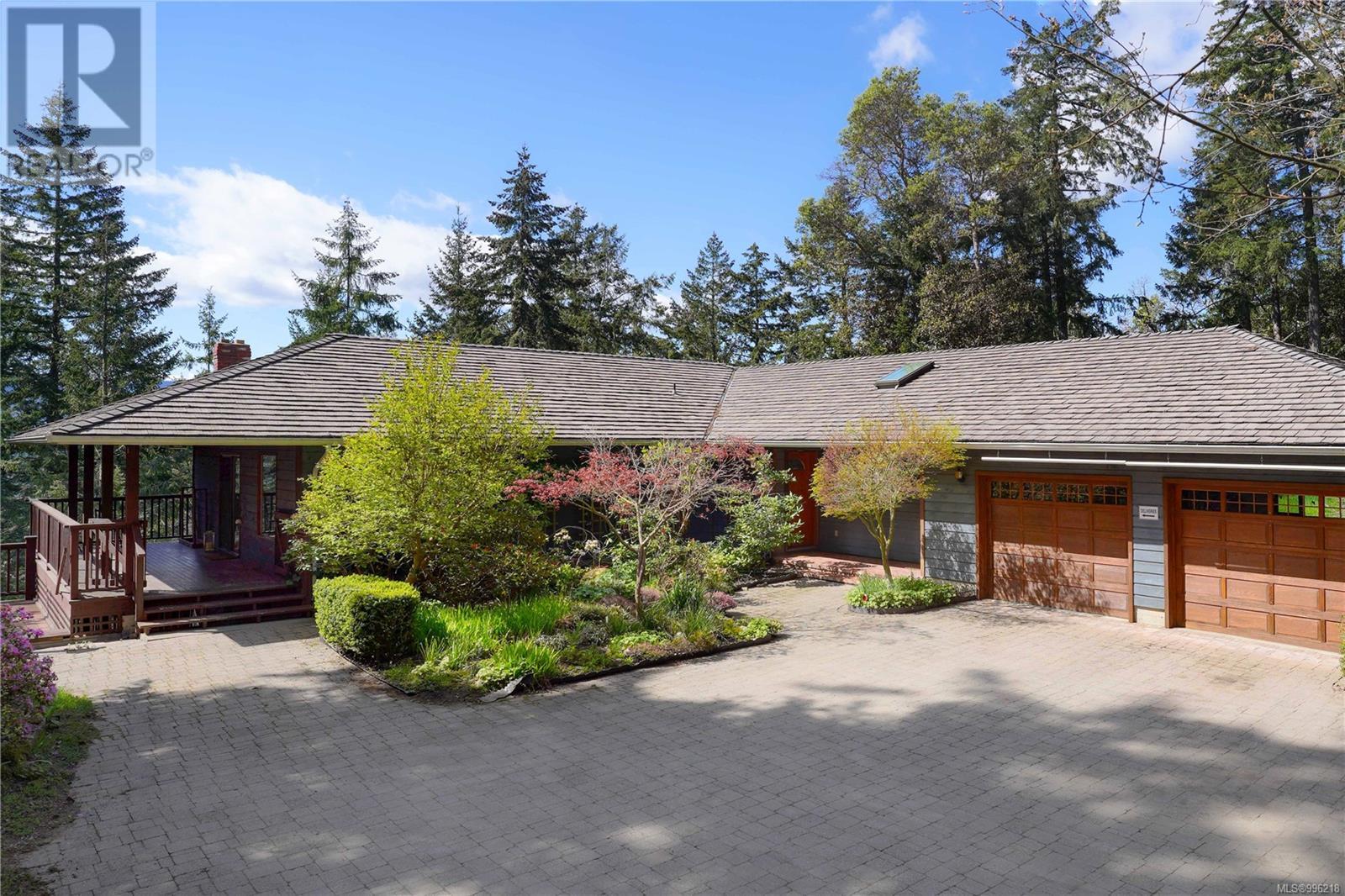 332 Sky Valley Rd, Salt Spring, BC V8K 2C3
