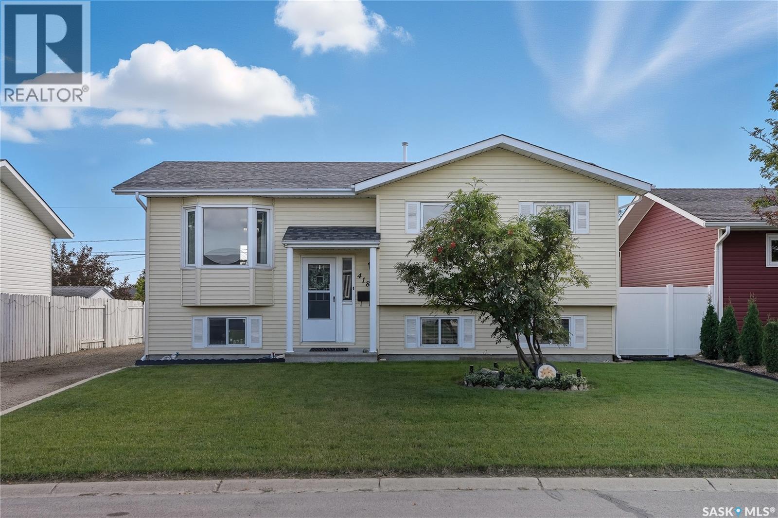 418 5 Street South, Martensville, SK S0K 0A2