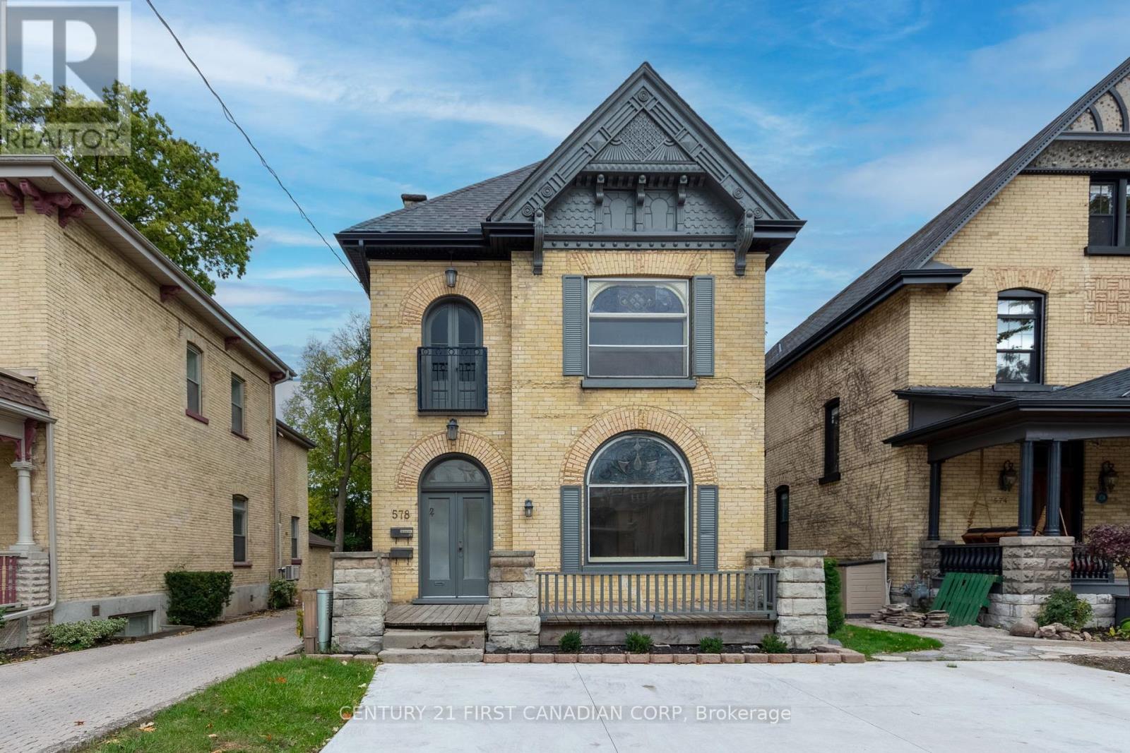 578 Waterloo St, London, ON N6B 2P9