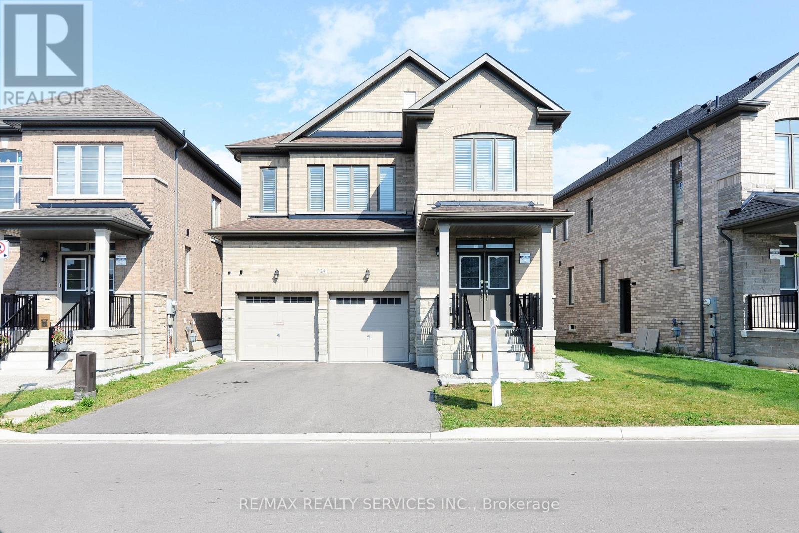24 Bachelor St, Brampton, ON L7A 5A9