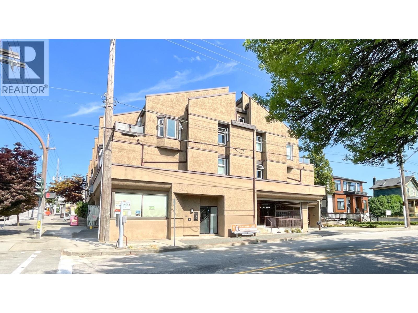 1169 Eighth Avenue Unit 107, New Westminster, BC V3M 2R7