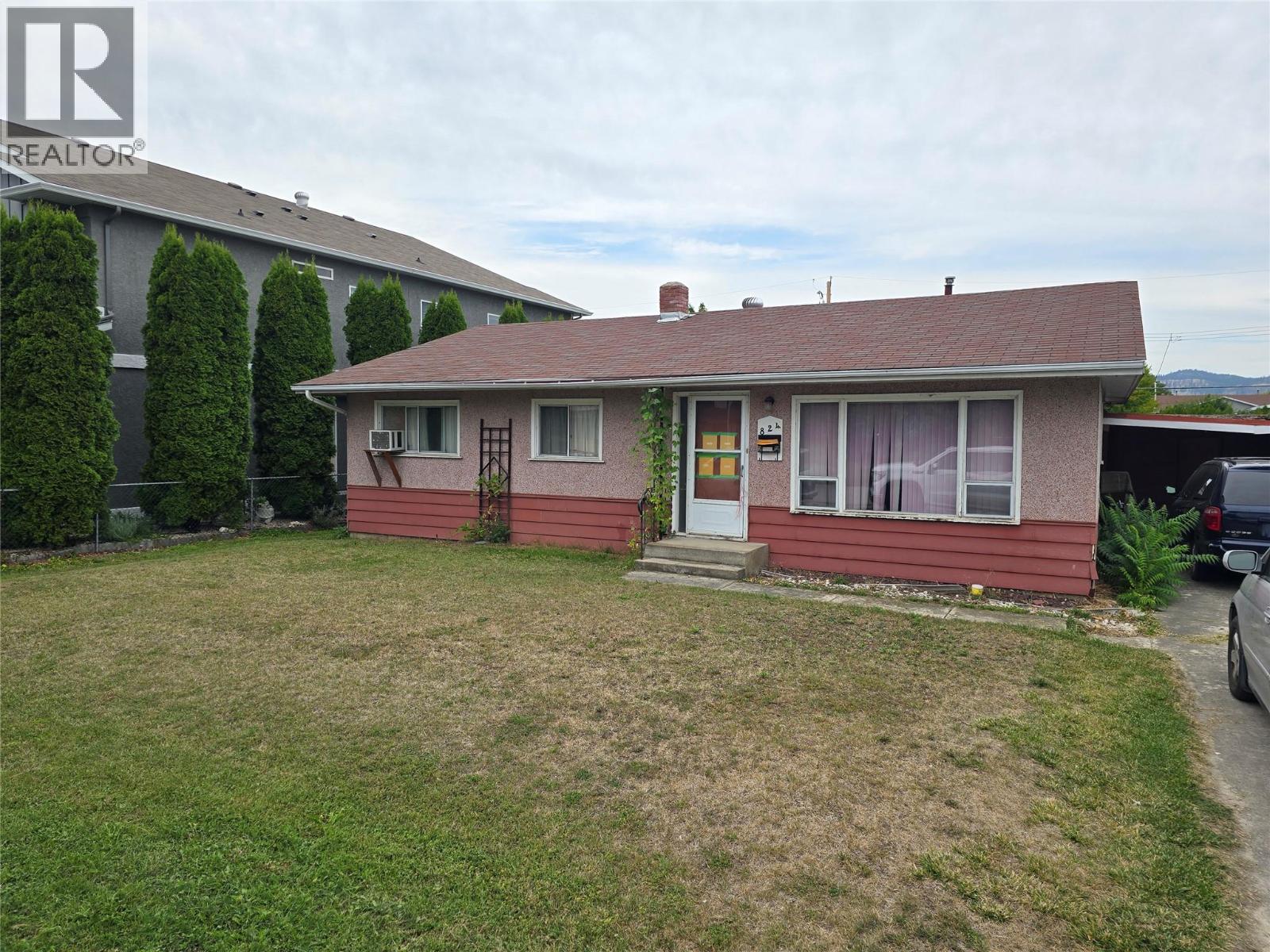 824 Grenfell Ave, Kelowna, BC V1Y 5J4