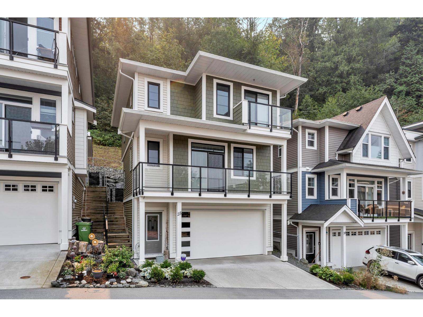 47042 Macfarlane Placepromontory Unit 25, Chilliwack, BC V2R 0P3