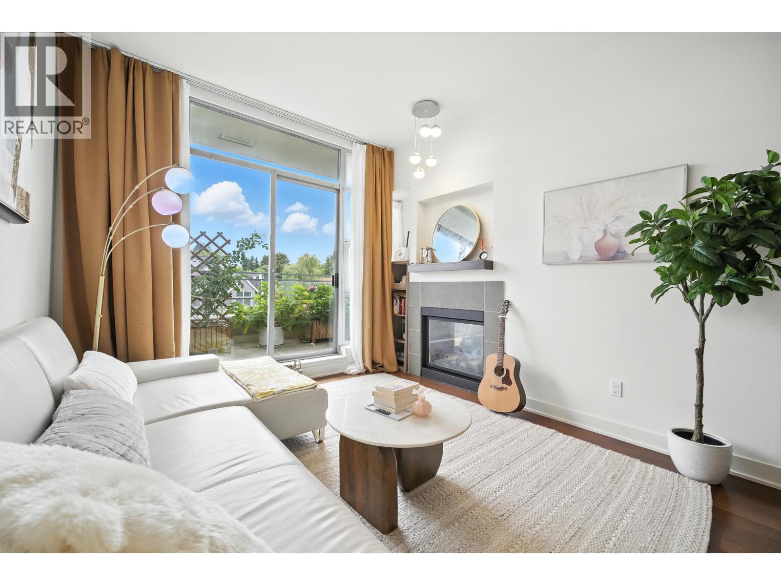 3595 W 18th Avenue Unit 404, Vancouver, BC V6S 1A9
