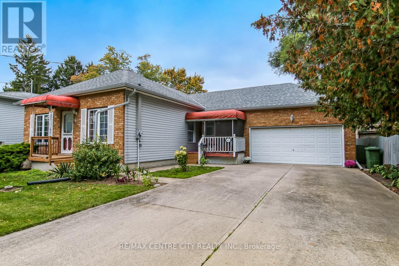 45 Mary St E, St. Thomas, ON N5R 2V7