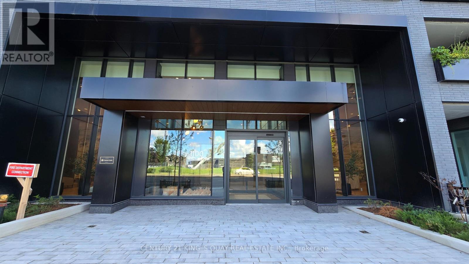 236 1100 Sheppard Ave W, Toronto York University Heights, ON M3K 0E4