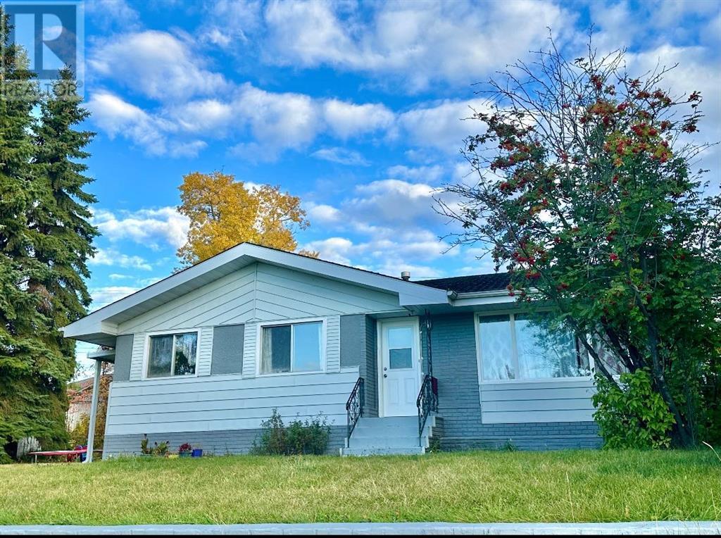 103 Ave Unit 10318, Lac La Biche, AB T0A 2C0