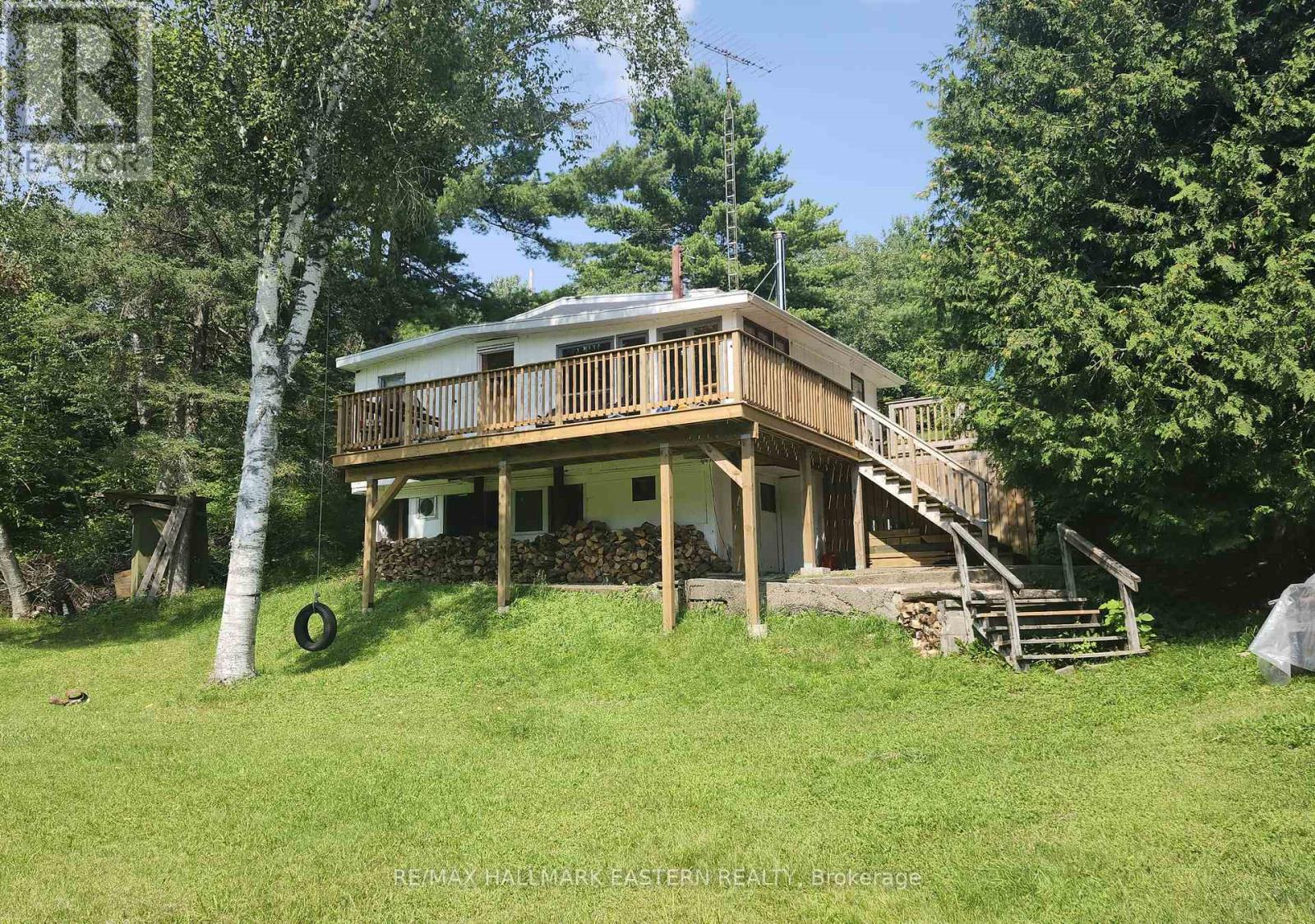 106 Lakeview Cres, North Kawartha, ON K0L 1A0