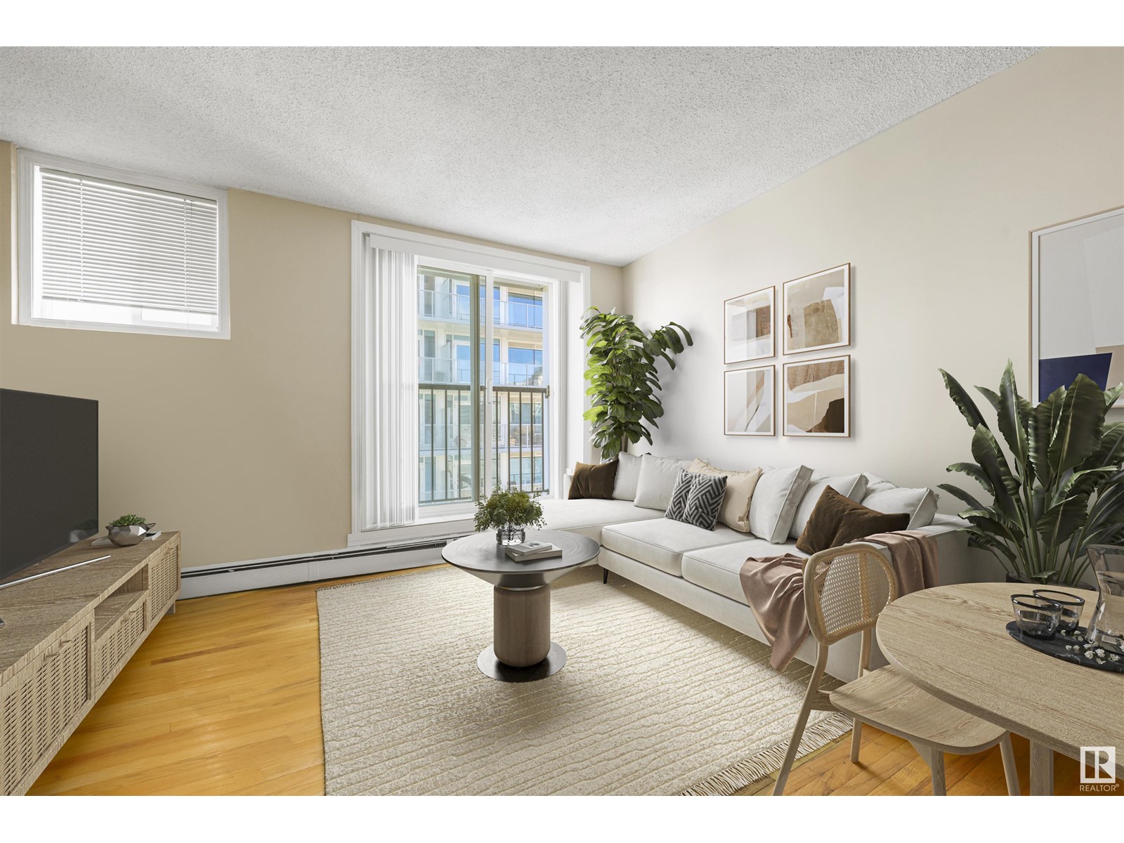 9730 106 Street #1002, Edmonton, AB T5K 1B7