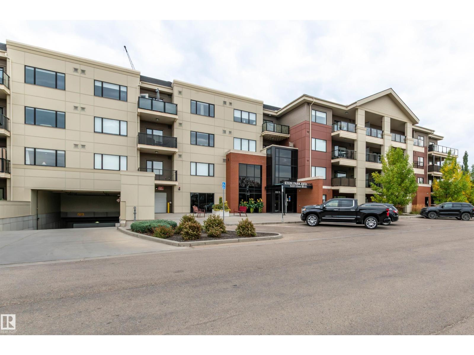 5001 Eton Blvd #410, Sherwood Park, AB T8H 0N7