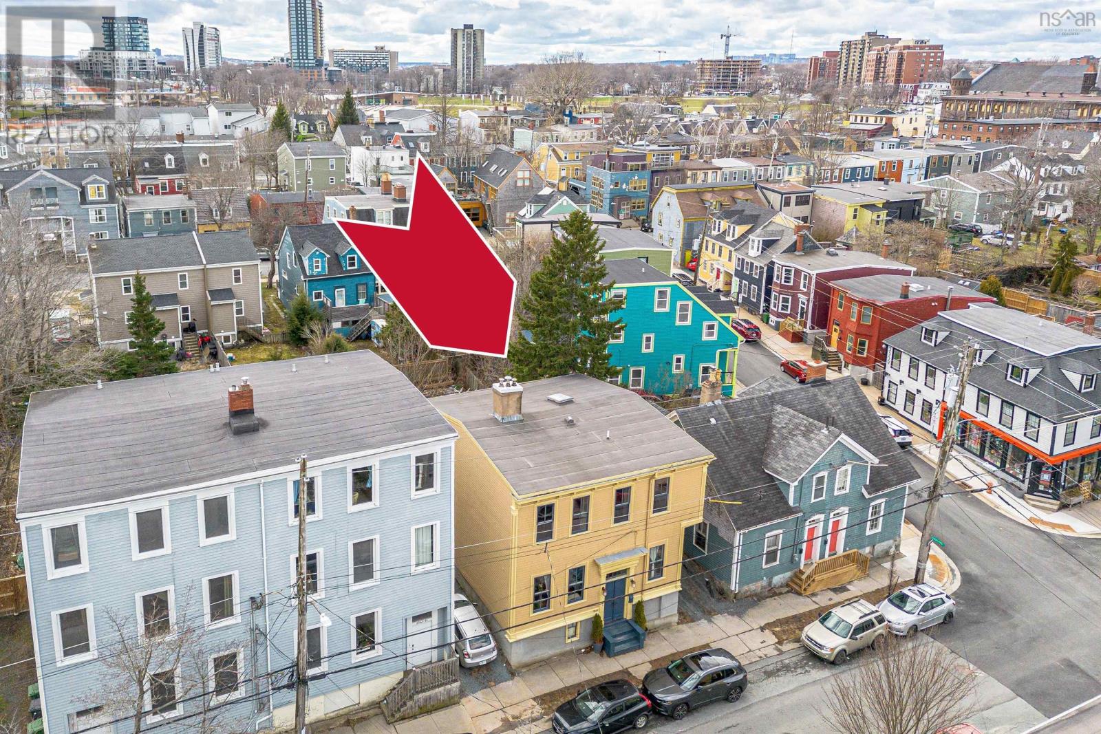 2048 Creighton St, Halifax, NS B3K 3R2
