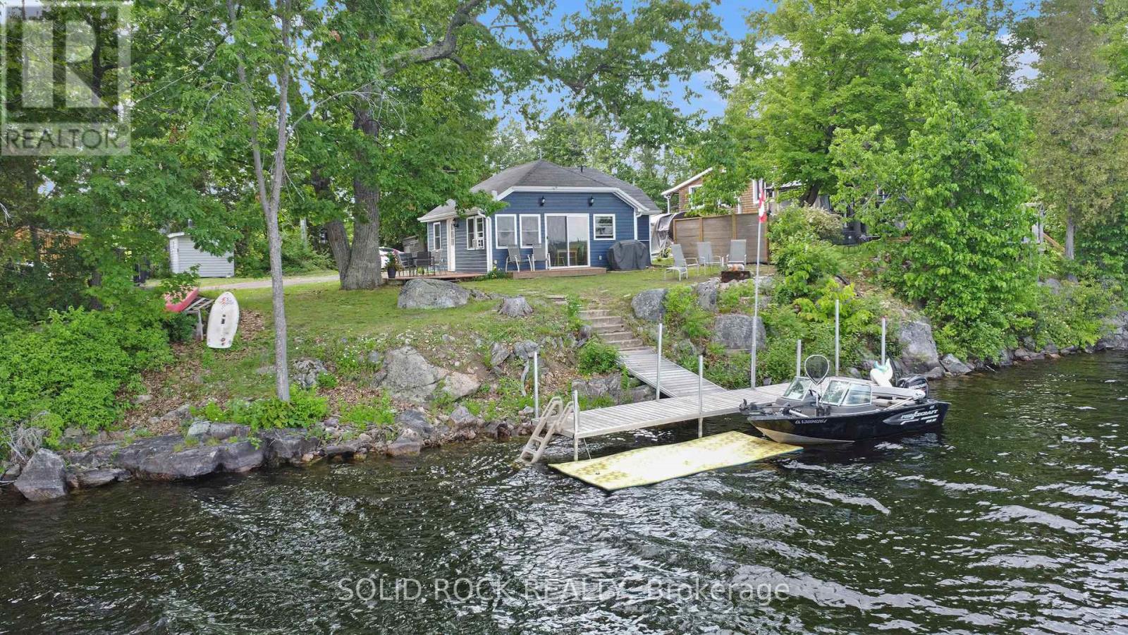 302 Scotch Corners Rd, Beckwith, ON K7C 3P1
