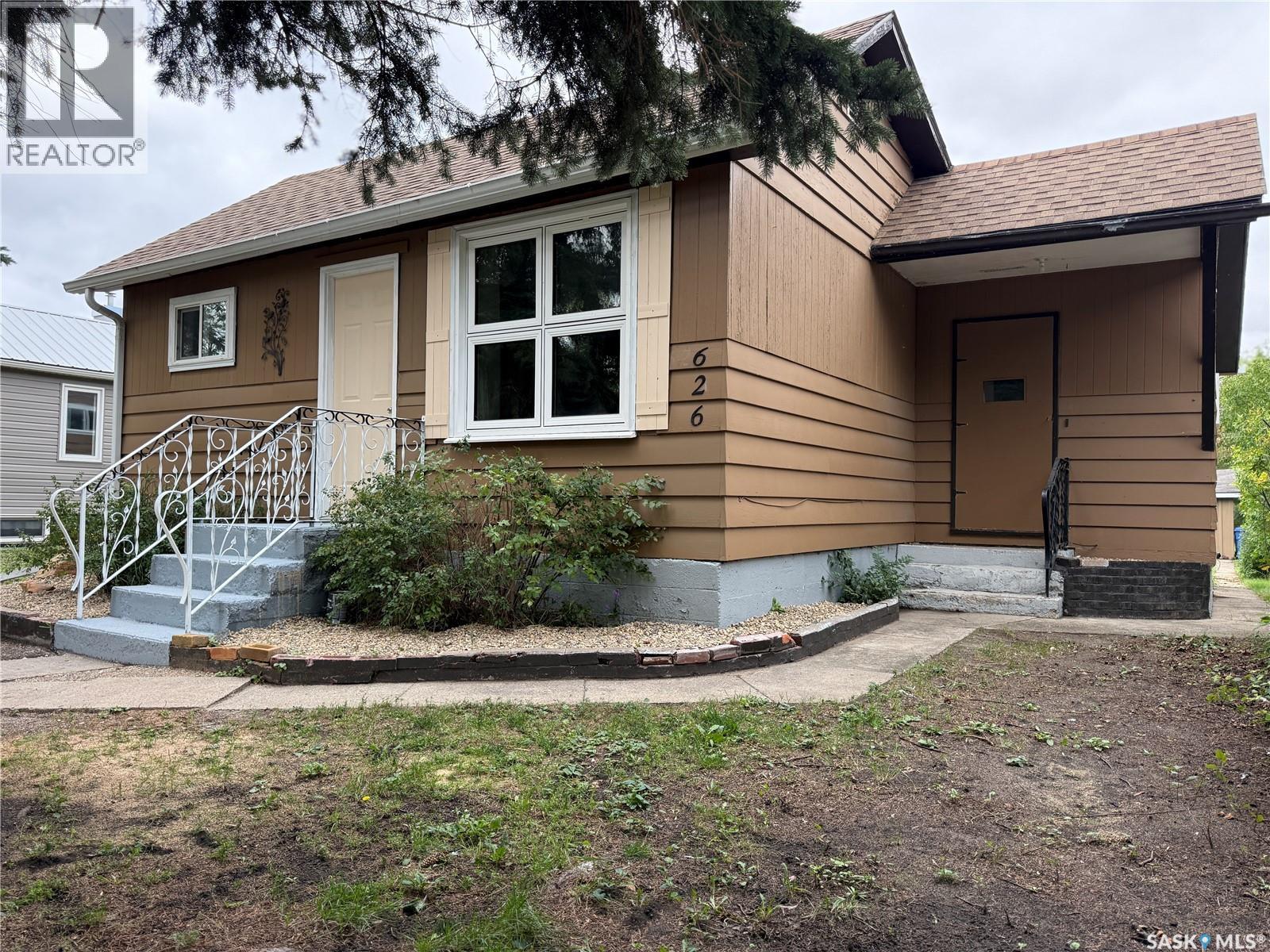626 4 Avenue West, Melville, SK S0A 2P0