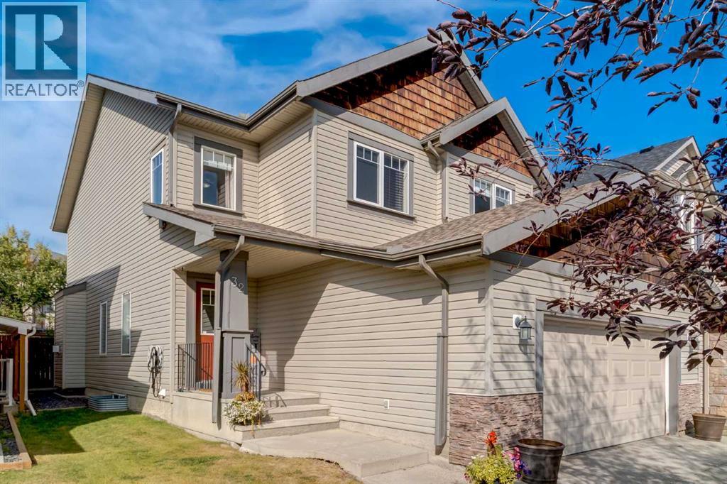 32 Evanscove Hts NW, Calgary, AB T3P 1G1