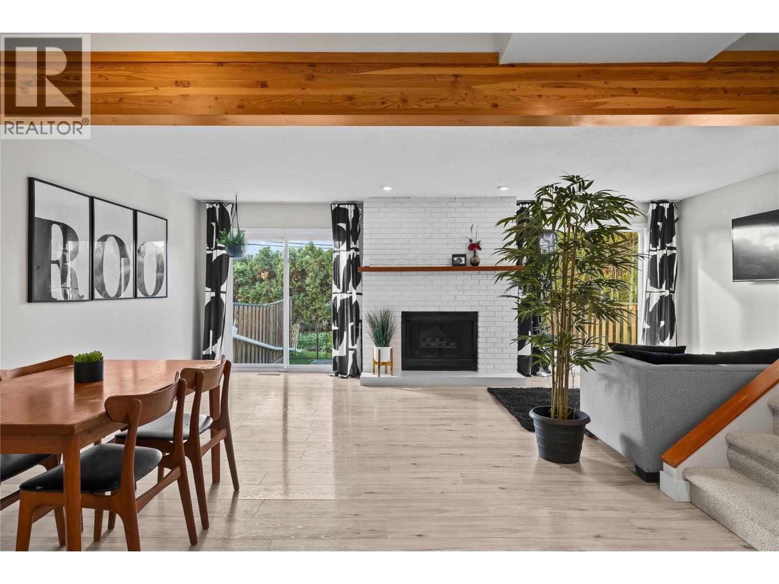 2055 Ethel Street Unit 14, Kelowna, BC V1Y 2Z6