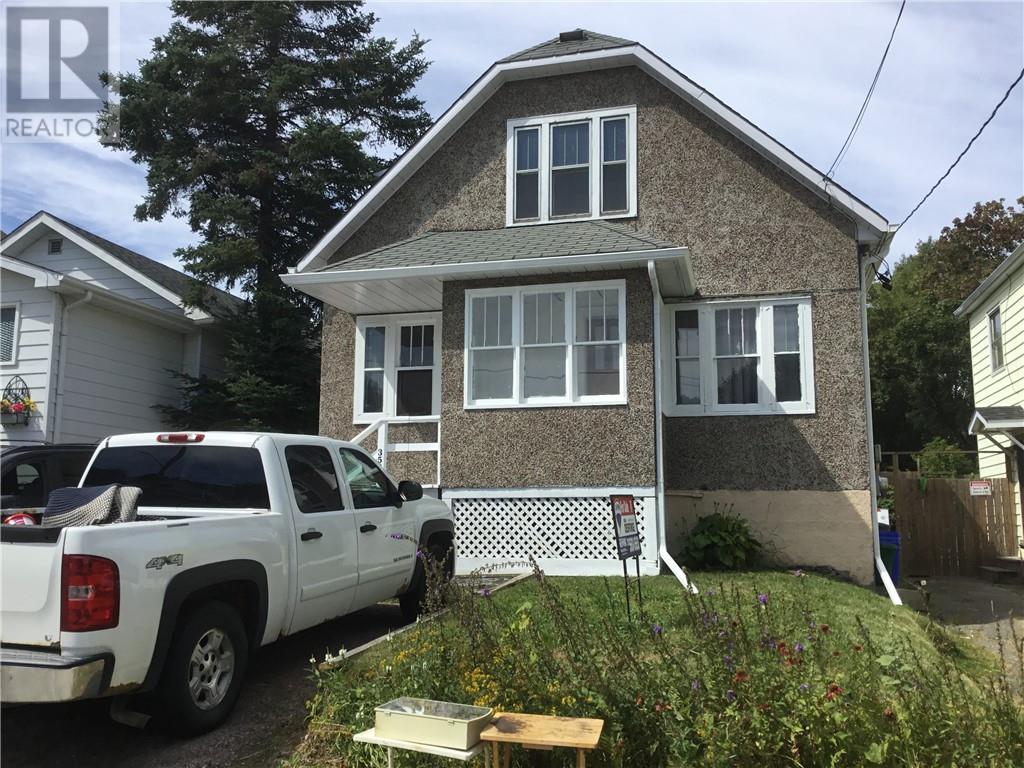 359 Mabel Ave, Sudbury, ON P3C 4V8