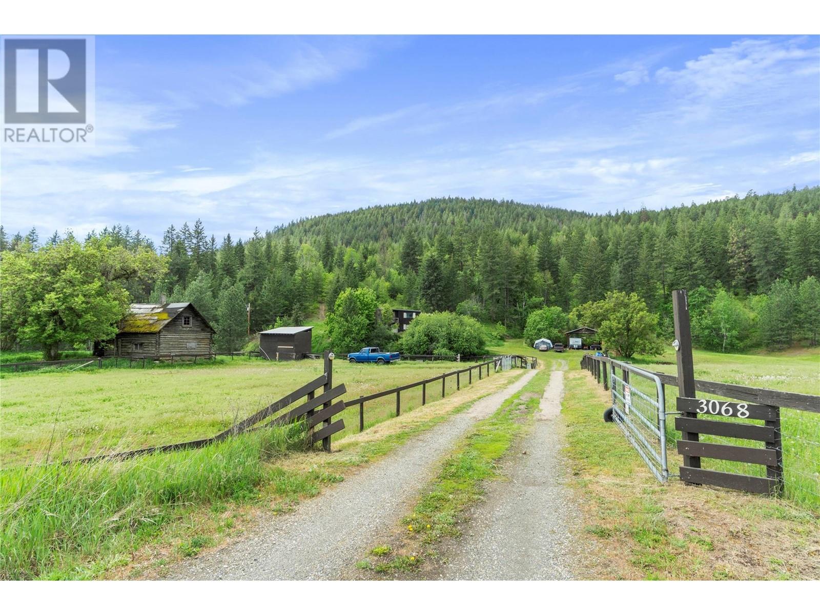 3068 Yankee Flats Rd, Salmon Arm, BC V1E 3K6
