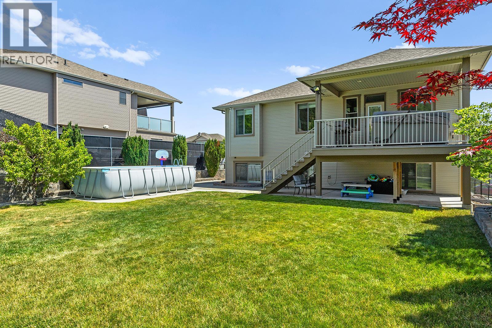 2550 Copper Ridge Dr, West Kelowna, BC V4T 2X6