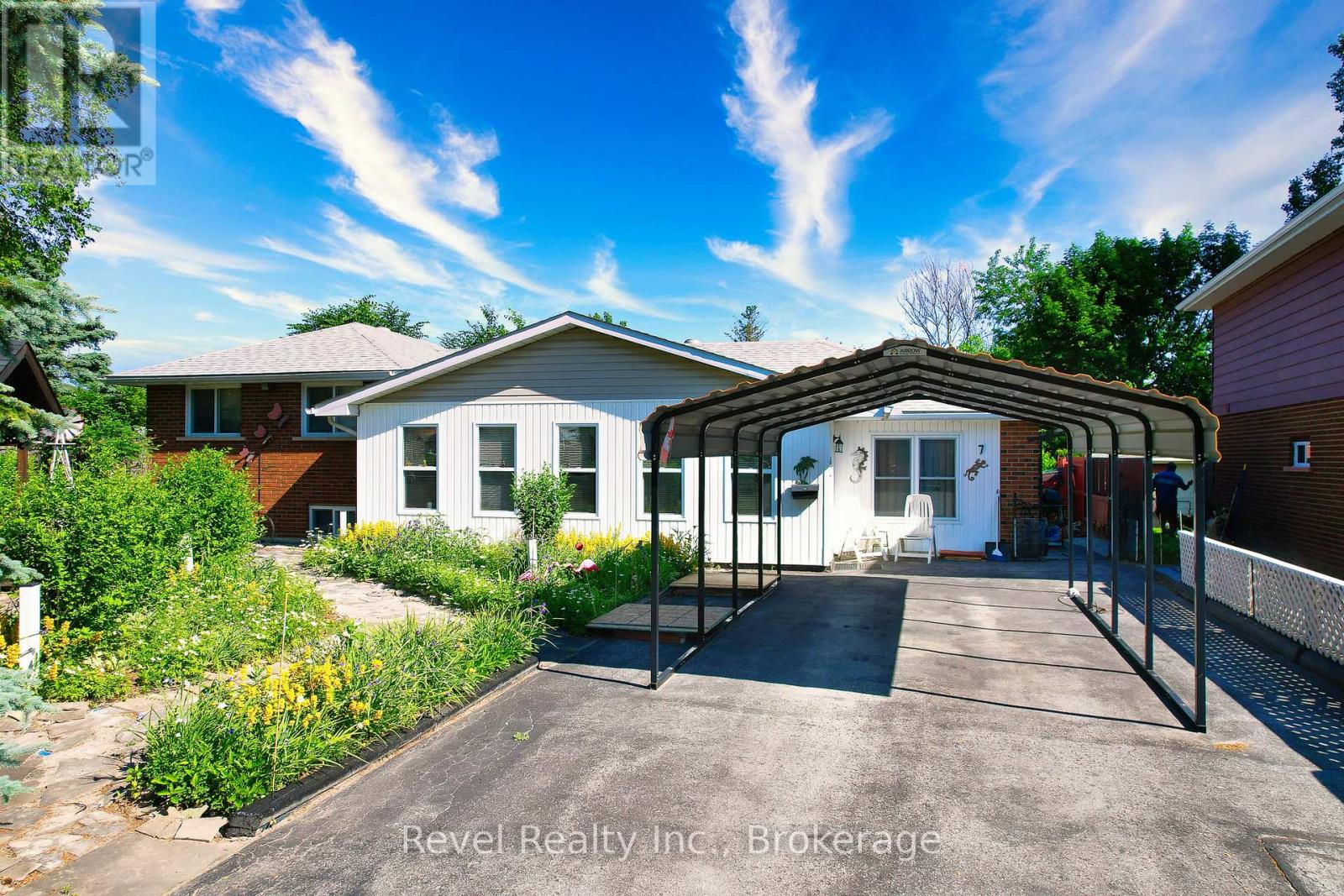 7 Whipps Ct, Collingwood, ON L9Y 4B7
