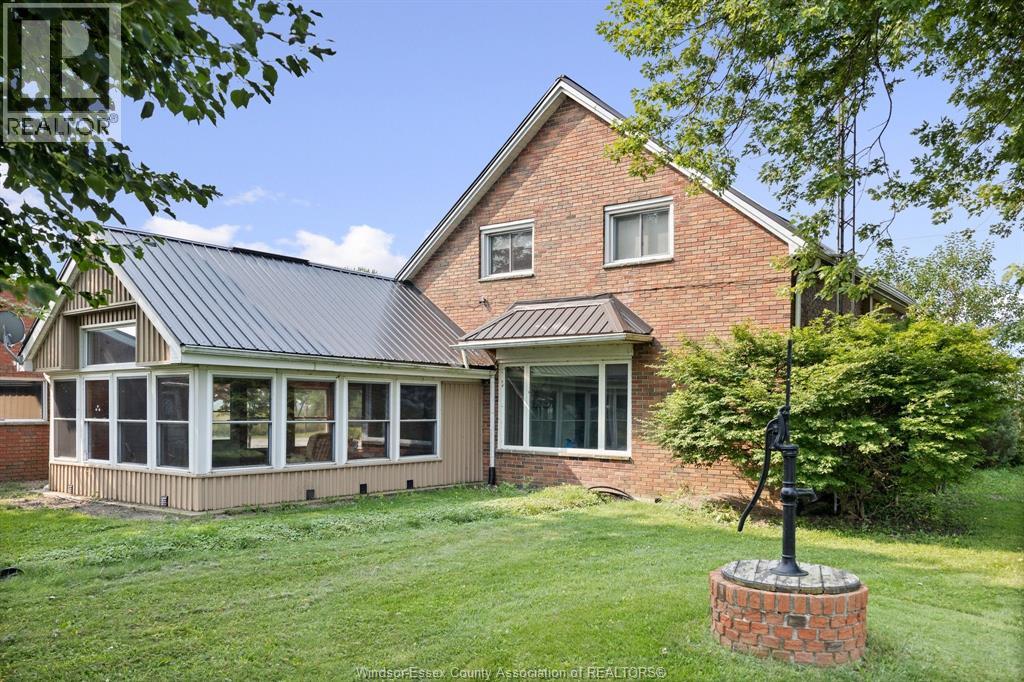 22219 Campbell Rd, Chatham-Kent, ON N0P 2P0