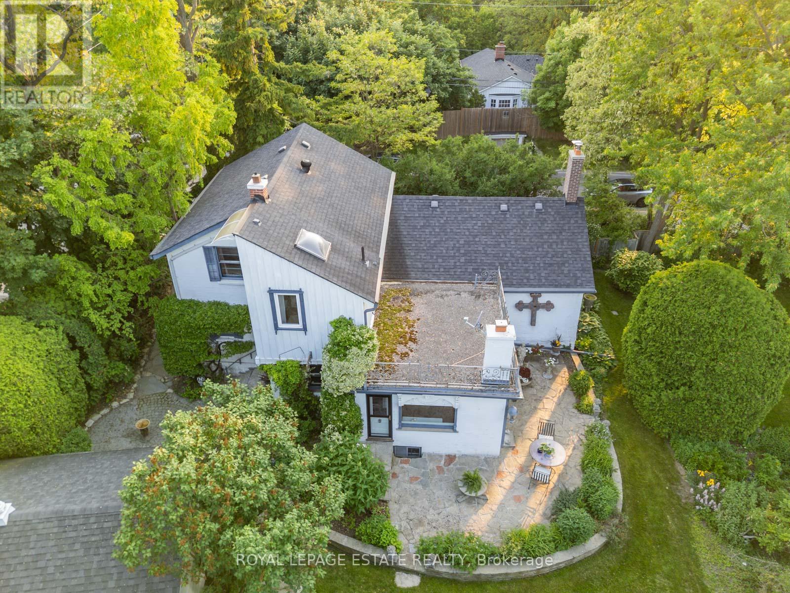 89 Main St S, Markham, ON L3P 1X7
