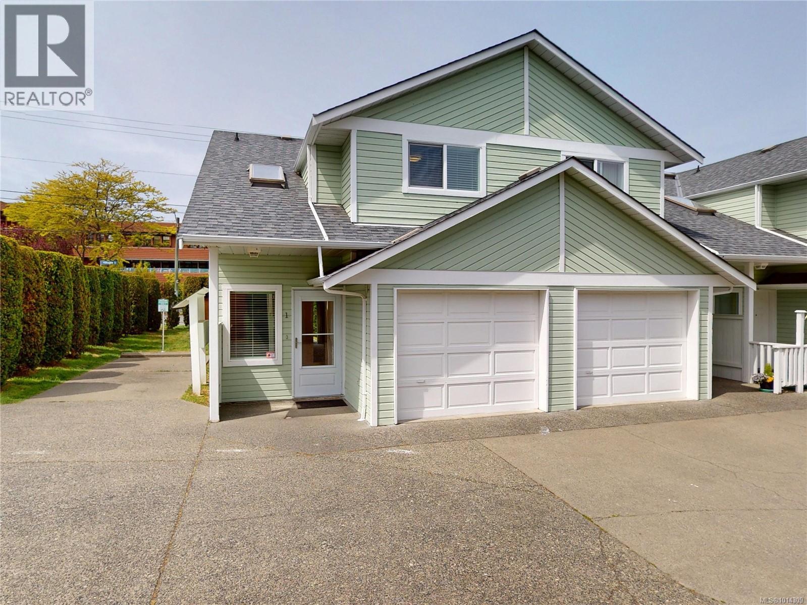 1441 Hillside Ave Unit 1 Ave, Victoria, BC V8T 2B9