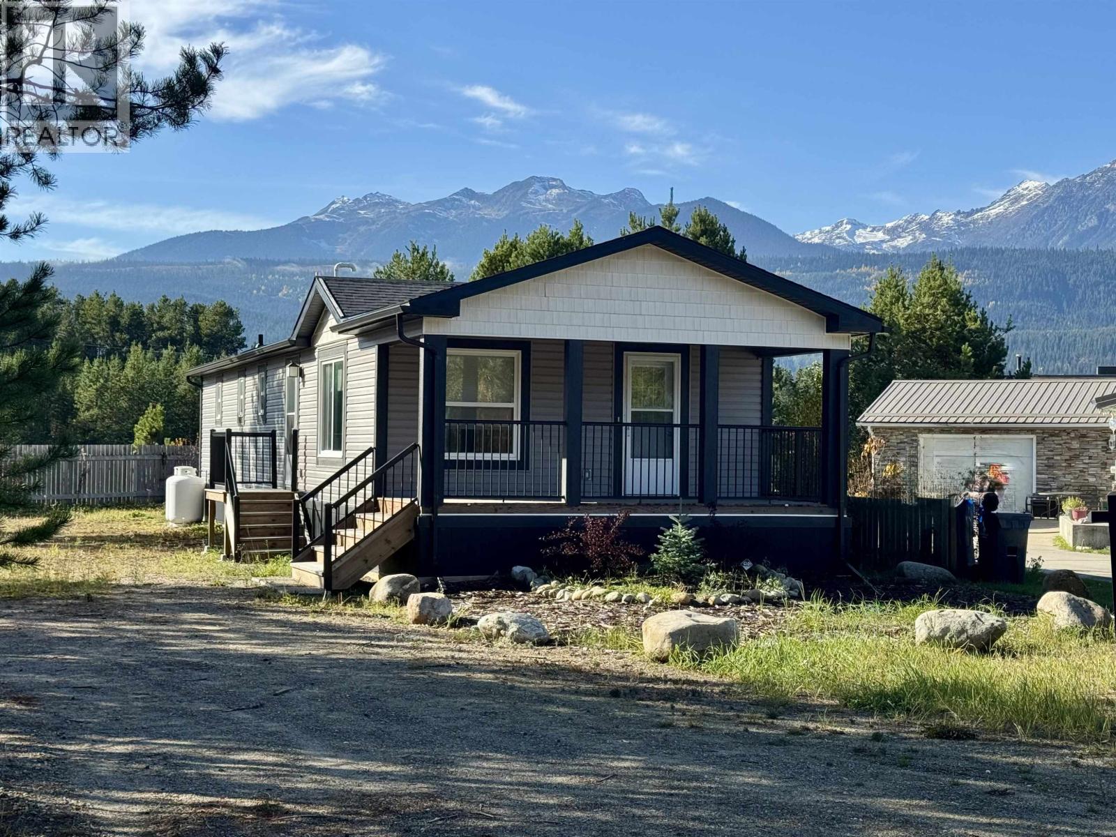 8th Place Unit 1471, Valemount, BC V0E 2Z0