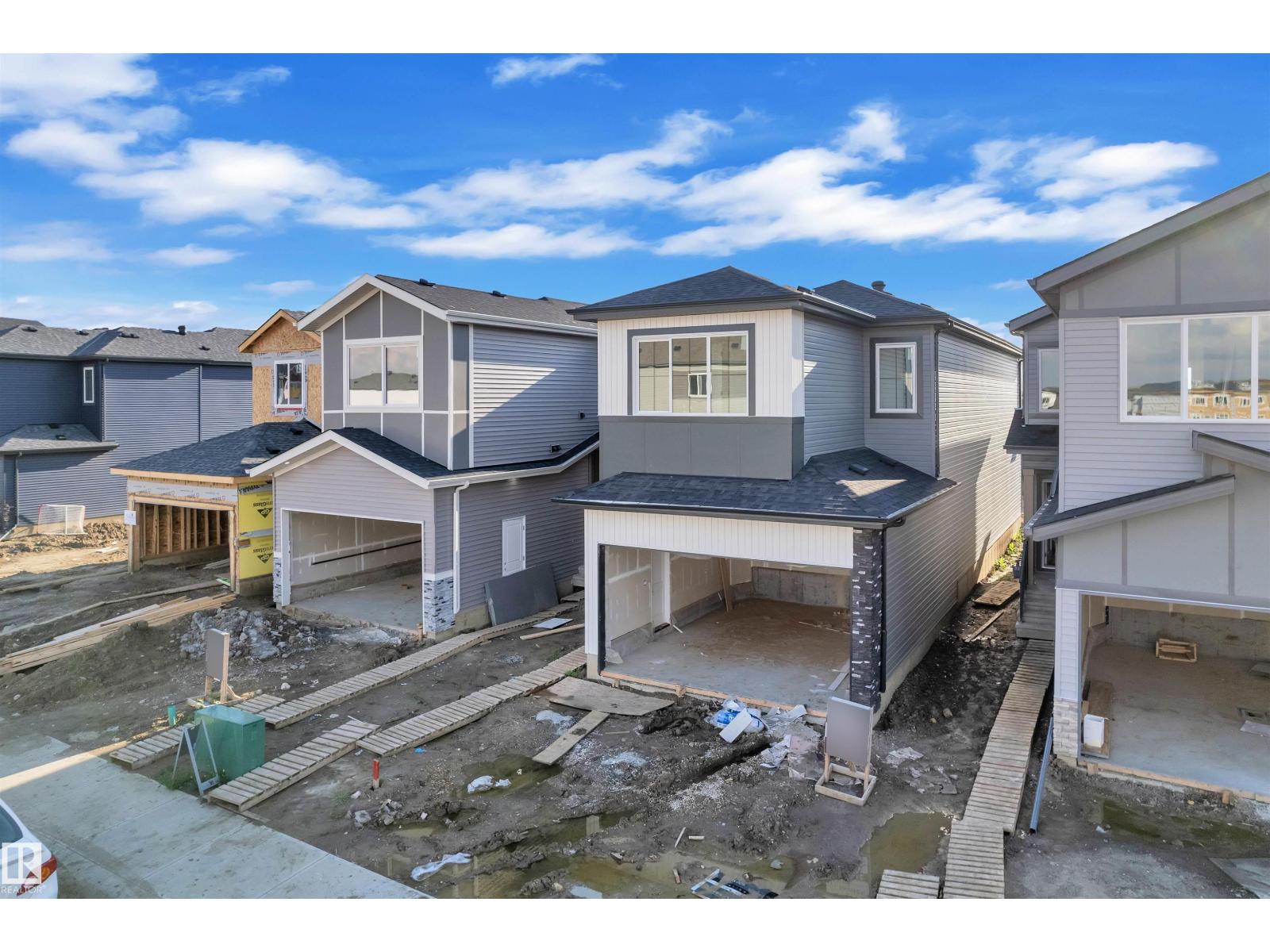188 Munn Way, Leduc, AB T9E 0J9