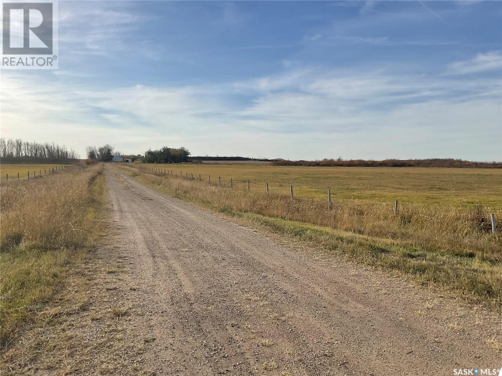 Pawluk Acreage, Fish Creek Rm No. 402, SK S0K 4P0