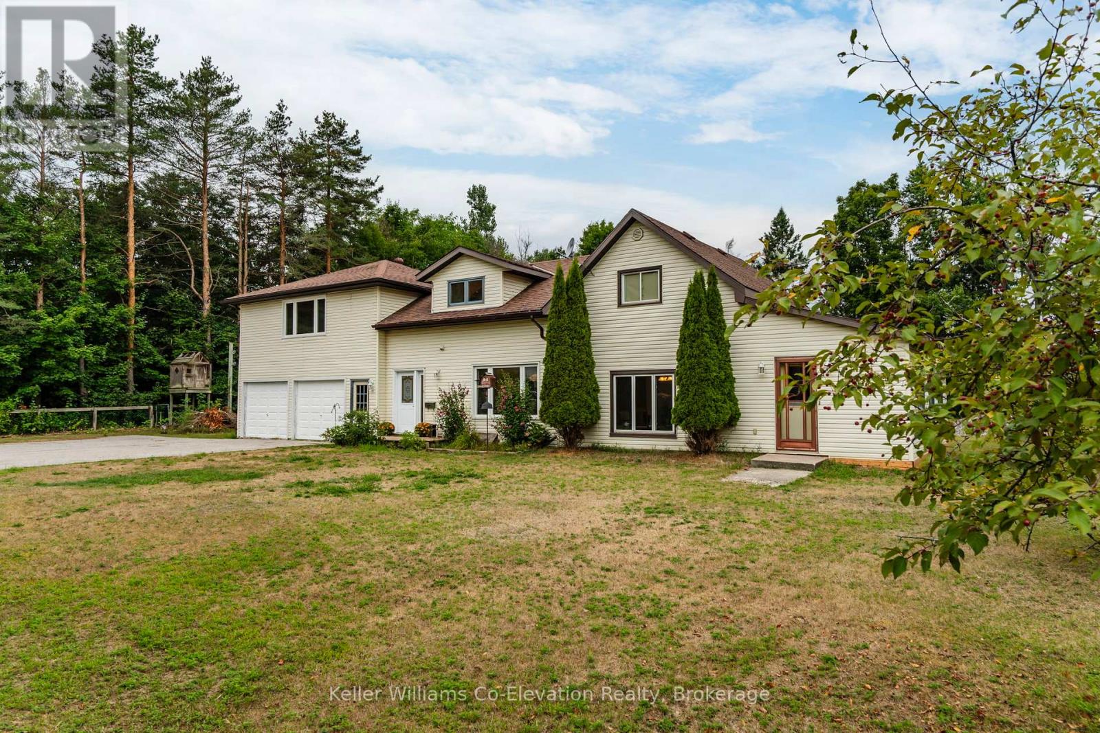 6 County Road S Unit 924, Tiny Wyevale, ON L0L 2T0