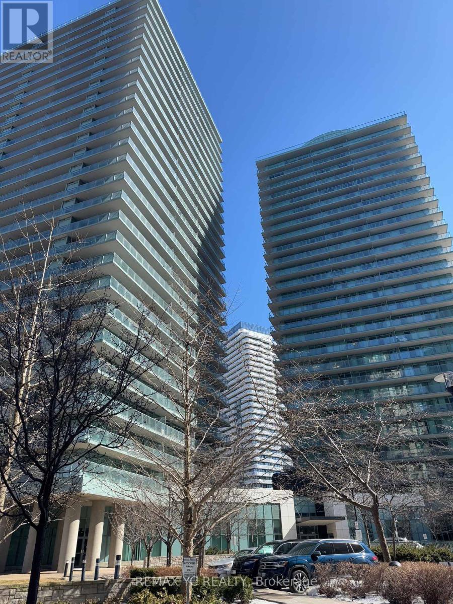 2410 5500 Yonge St, Toronto, ON M2N 7L1