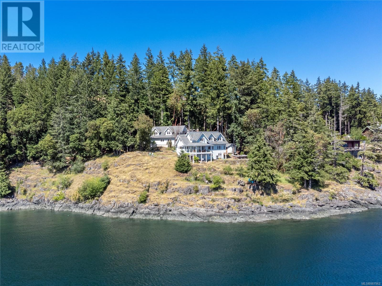 1380 Upshur Rd, Quadra Island, BC V0P 1H0