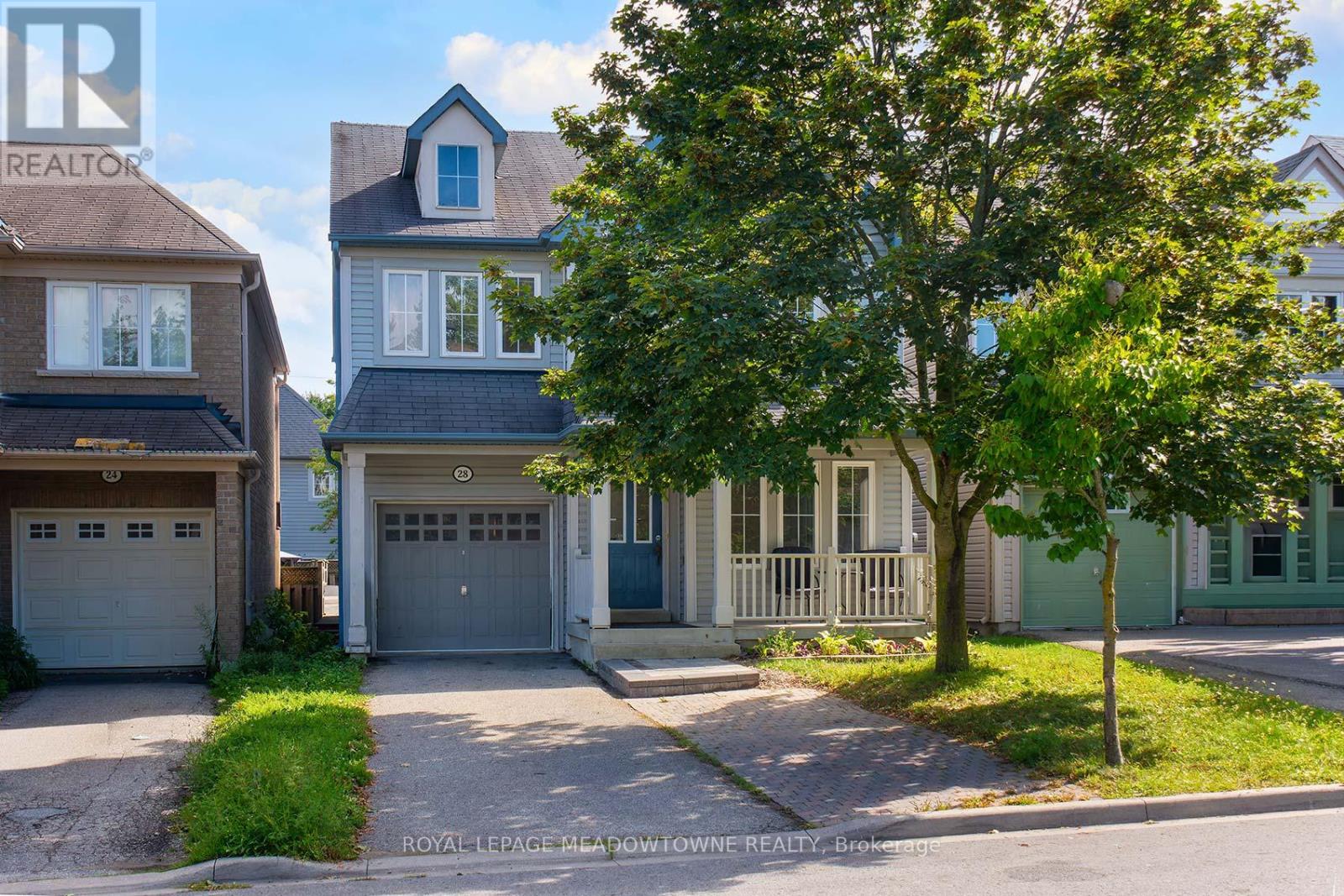 28 Norland Cir, Oshawa, ON L1L 0A6