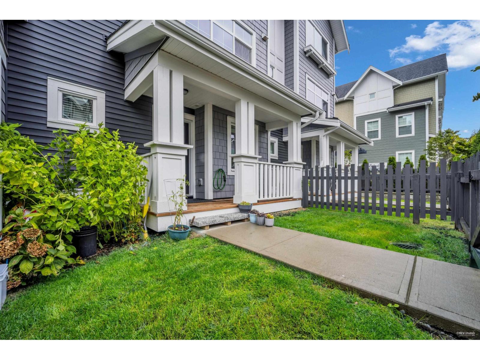 20180 84 Avenue Unit 122, Langley, BC V2Y 3N5